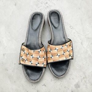 Vintage 90’s Slide Heels with Geometric Detail and Wood Design Size 9